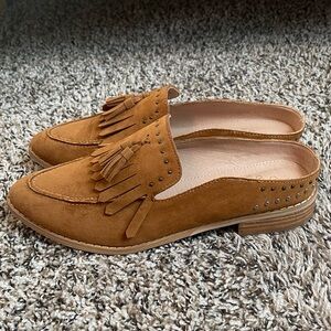 Suede Tassel Fringe Loafers in Cognac